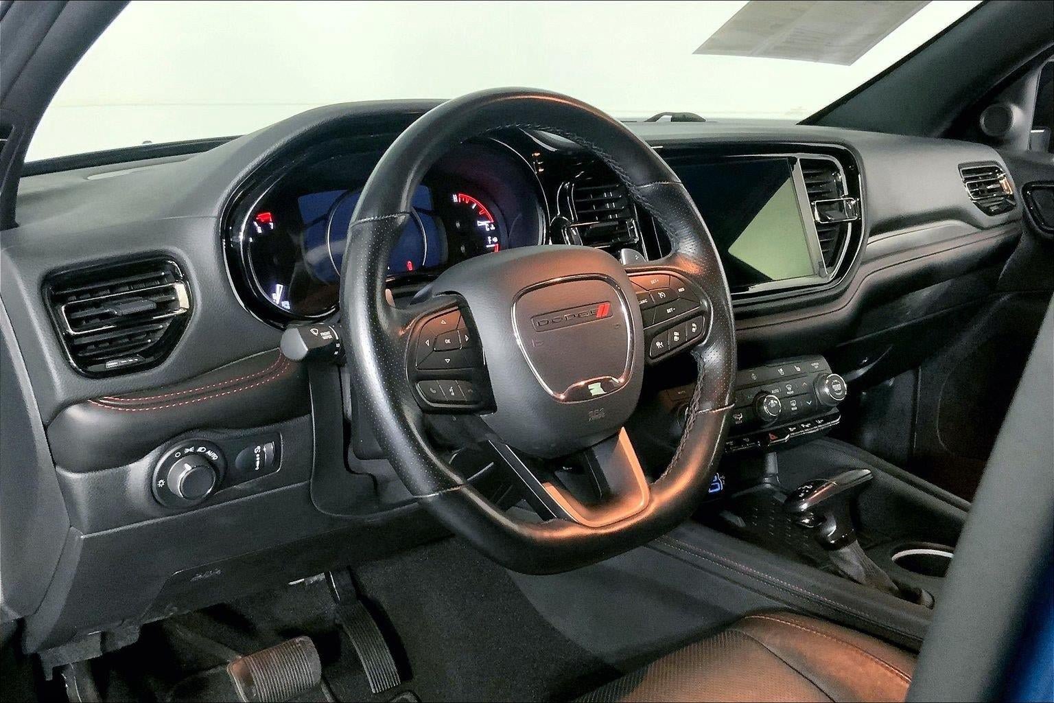 Used 2025 Dodge Durango GT AWD/4WD image 14