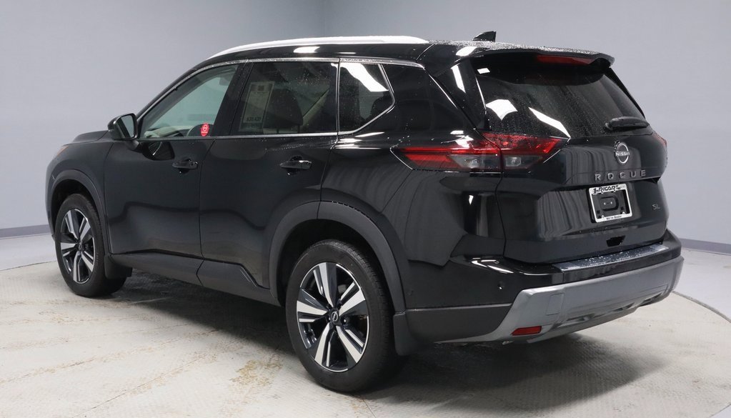 Certified 2024 Nissan Rogue SL w/ SL Premium Package image 9