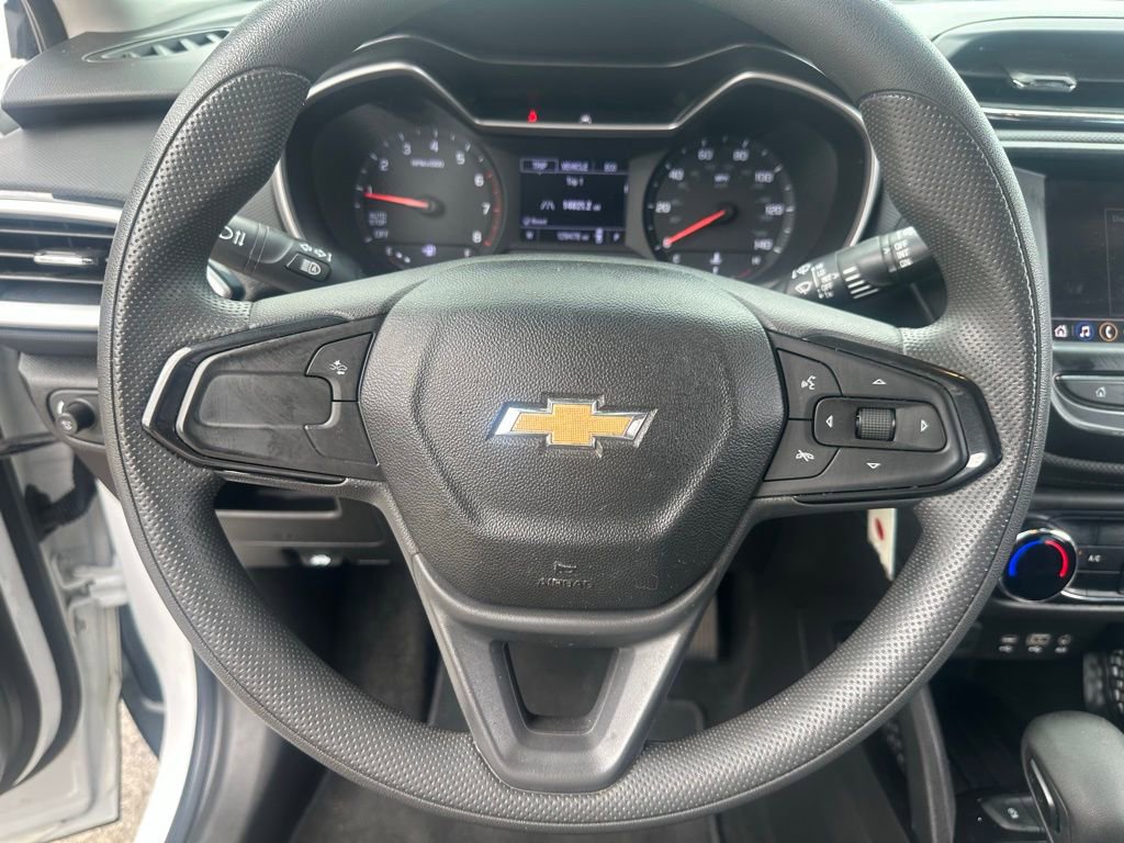 Used 2021 Chevrolet TrailBlazer LS image 25