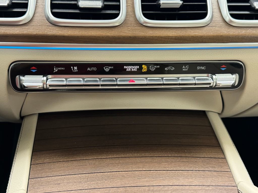 Used 2022 Mercedes-Benz GLS 450 4MATIC image 29