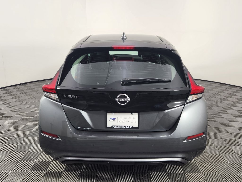 Used 2025 Nissan Leaf S FWD image 4