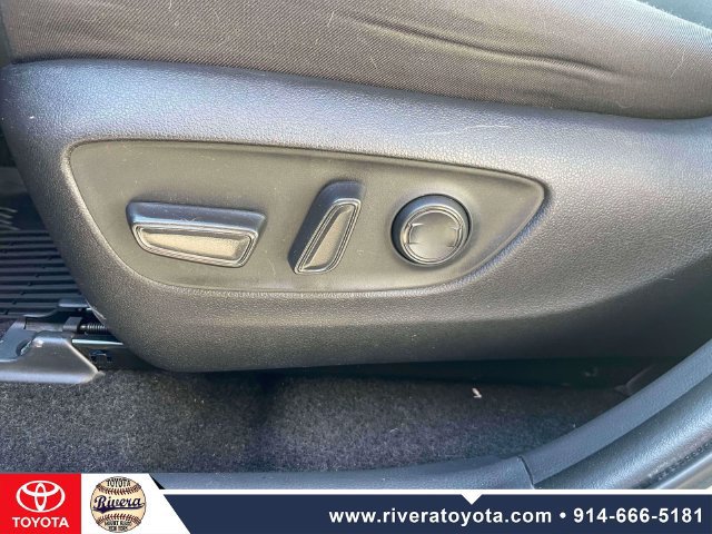Used 2023 Toyota RAV4 XLE w/ Convenience Package AWD/4WD image 18