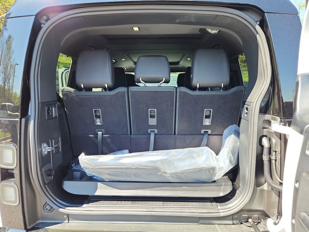 New 2026 Land Rover Defender 130 S image 13