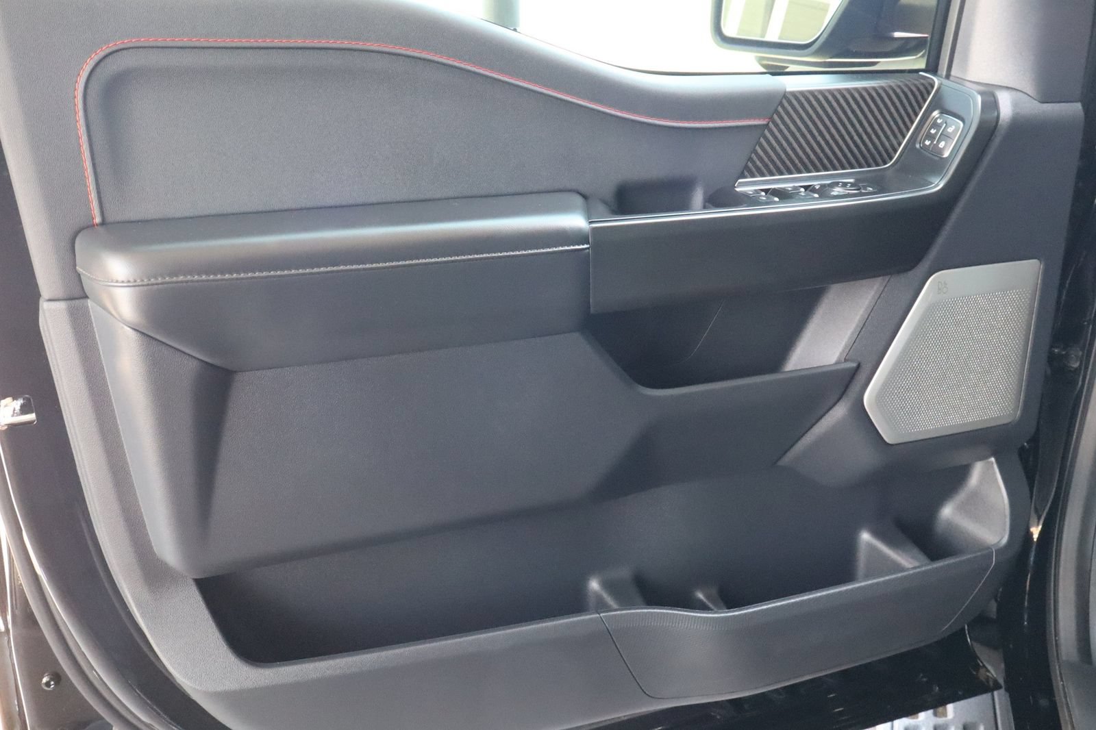 Used 2024 Ford F150 Raptor AWD/4WD image 19