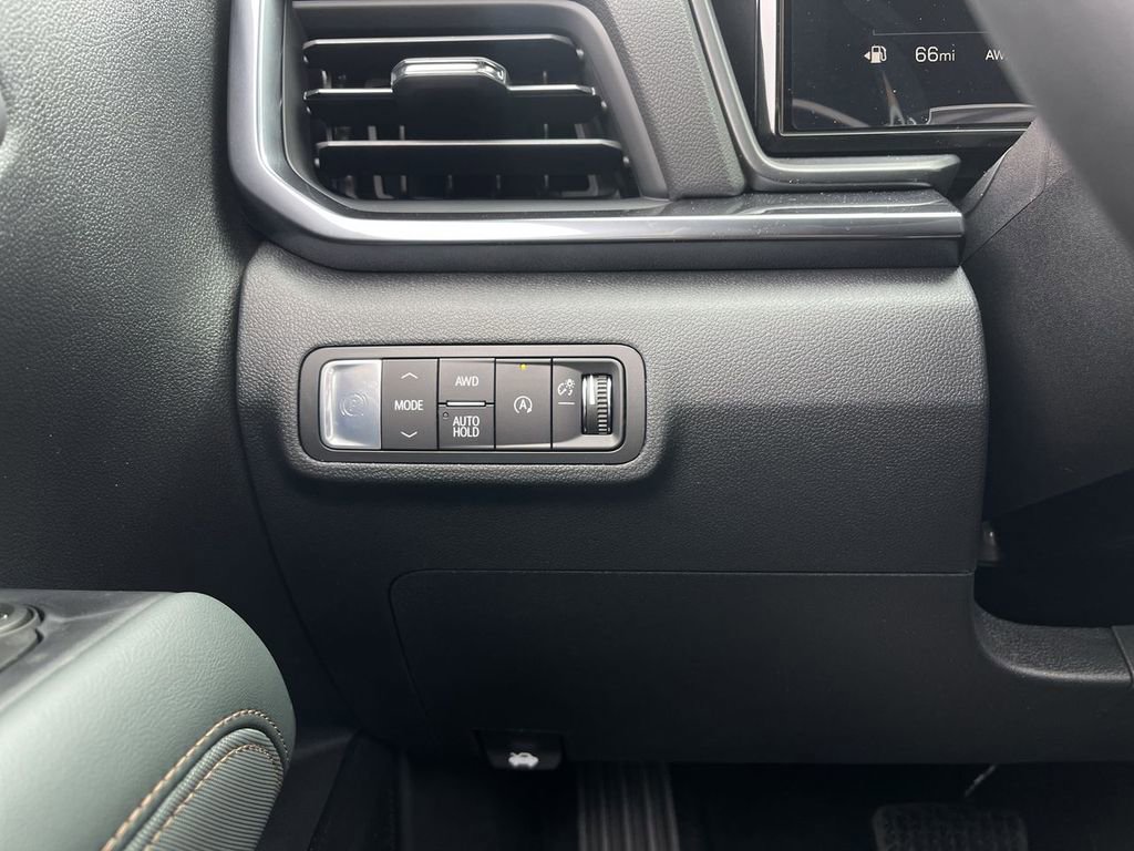 New 2026 GMC Terrain AT4 w/ Convenience Package III image 18