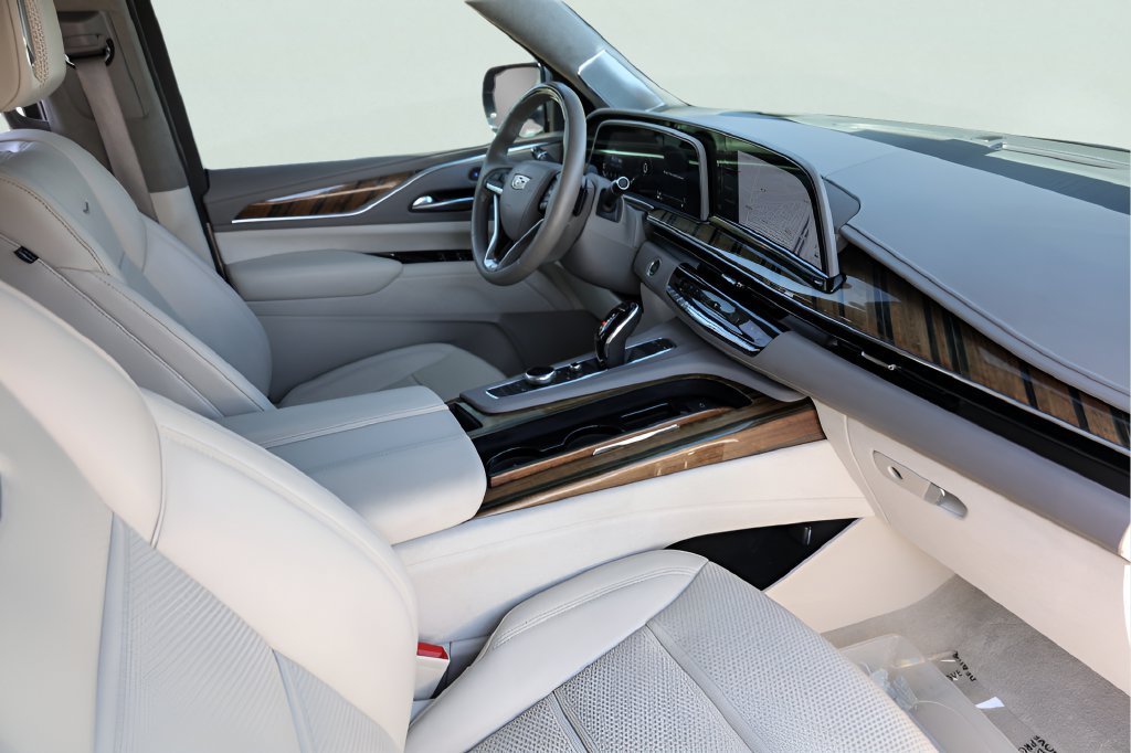 Used 2023 Cadillac Escalade Premium Luxury Platinum w/ LPO, Radiant Package RWD image 35
