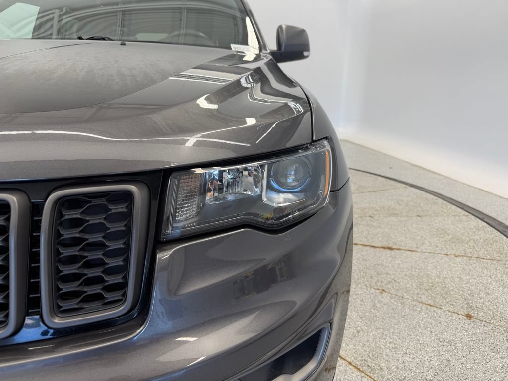 Certified 2017 Jeep Grand Cherokee Trailhawk AWD/4WD image 13