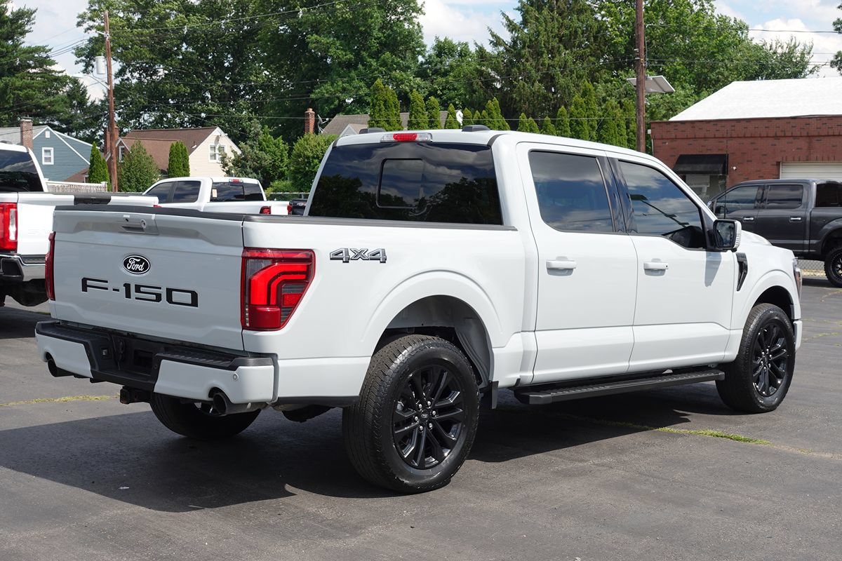 Used 2024 Ford F150 Lariat AWD/4WD image 3