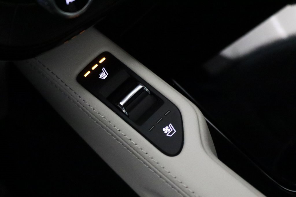 Used 2024 Kia Telluride SX Prestige image 28