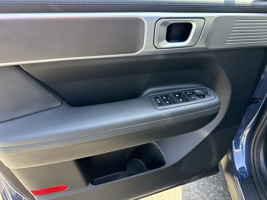 Used 2025 Hyundai Santa Fe SEL image 20