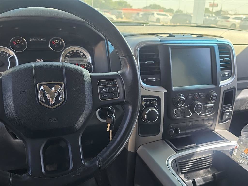 Used 2016 RAM 1500 Lone Star RWD image 2