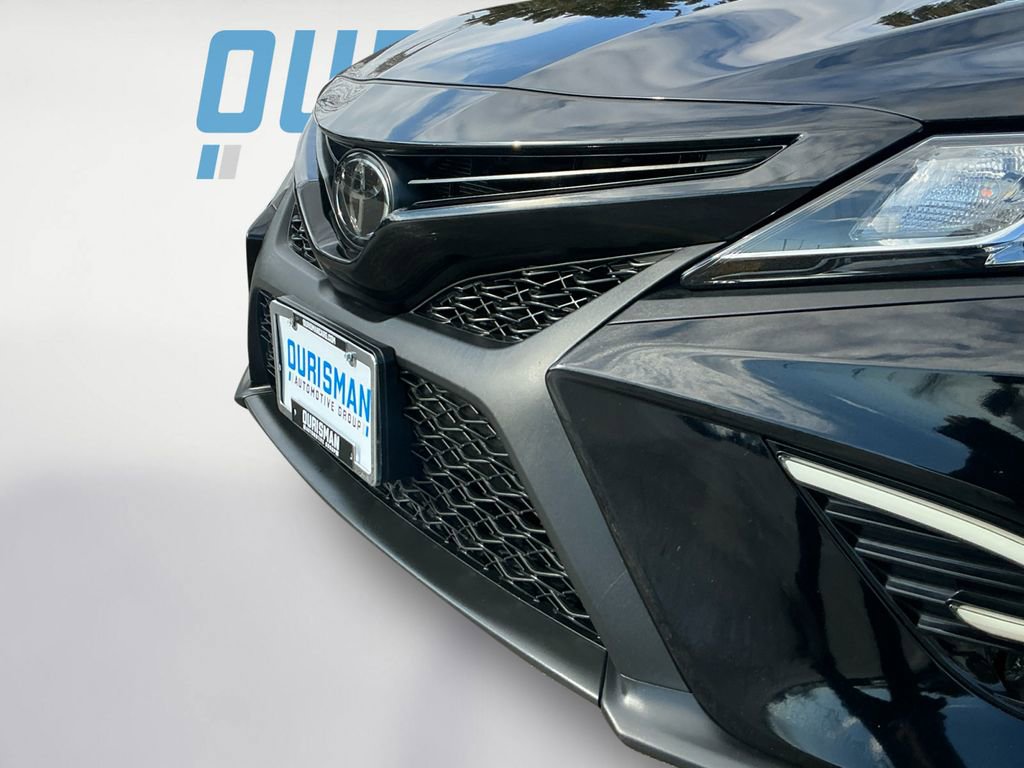 Used 2019 Toyota Camry SE image 22
