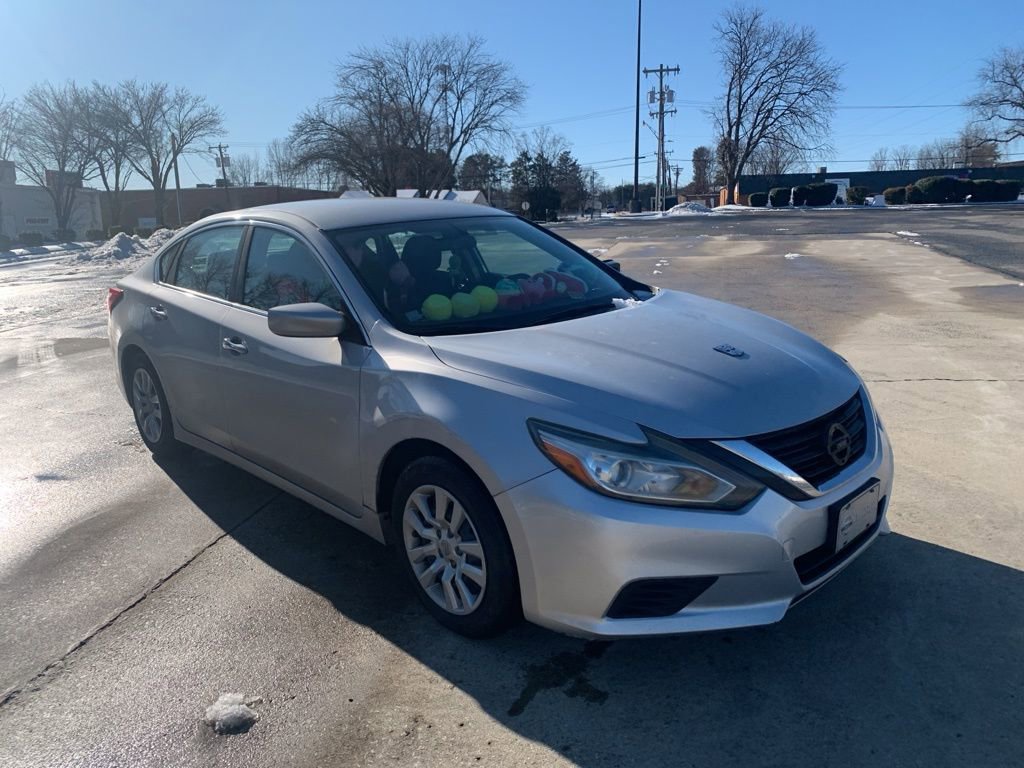 Used 2017 Nissan Altima 2.5 S w/ Power Driver Seat Package video 2