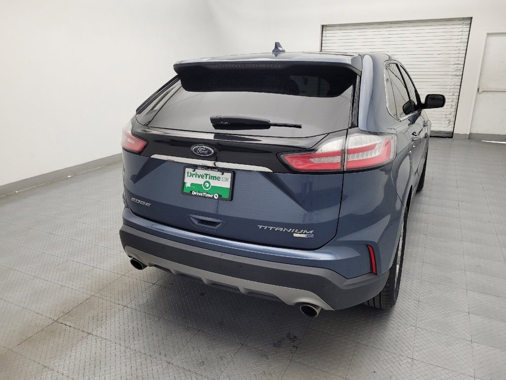 Used 2019 Ford Edge Titanium w/ Cold Weather Package AWD/4WD image 7