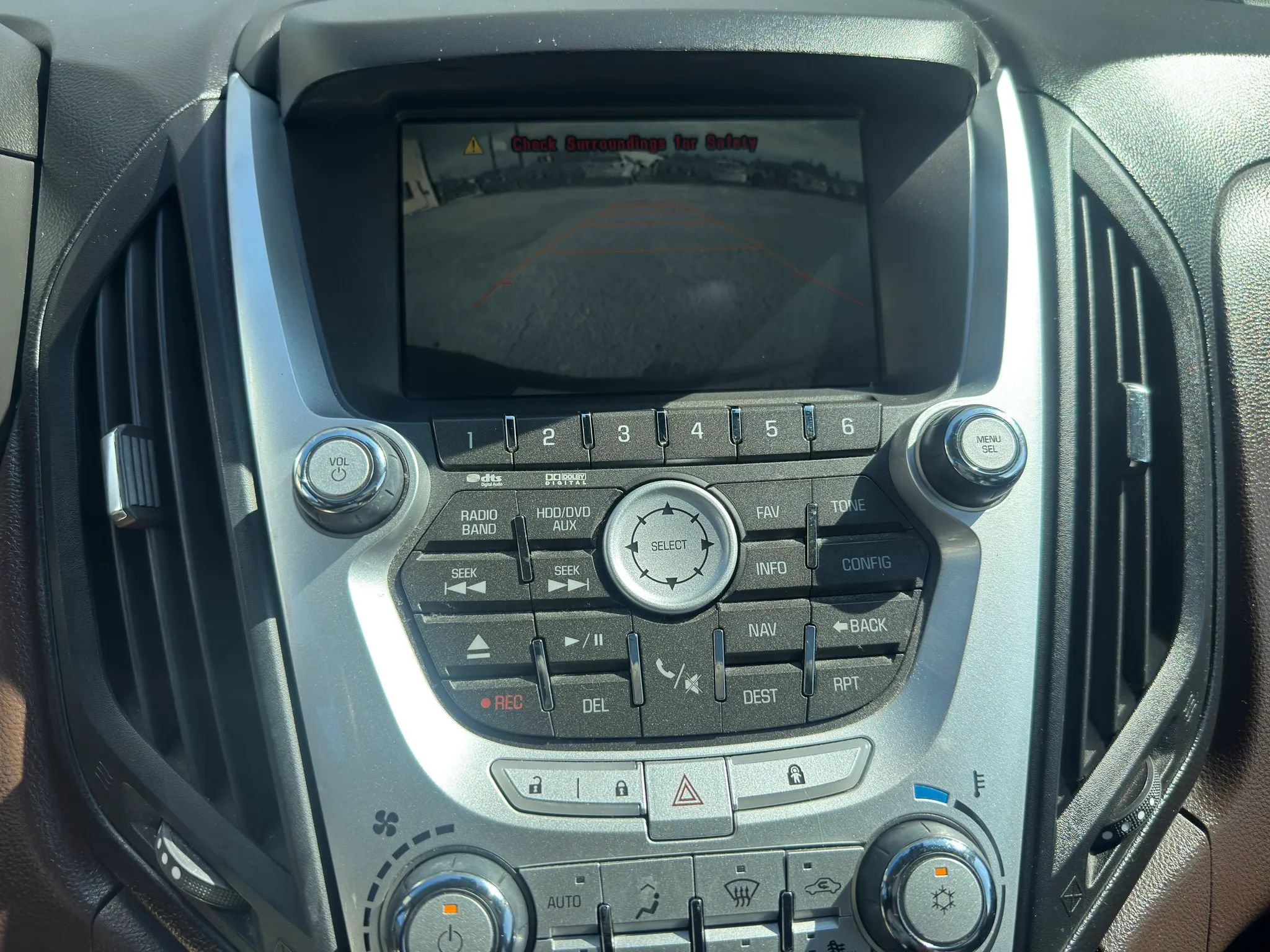 Used 2011 Chevrolet Equinox LTZ w/ LPO, Protection Package AWD/4WD image 26