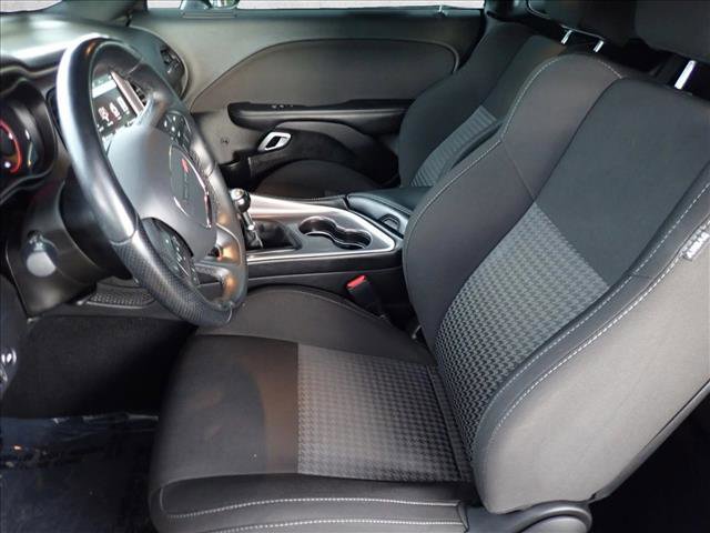 Used 2022 Dodge Challenger R/T w/ Blacktop Package image 9