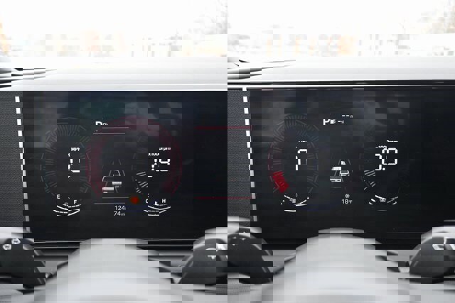 Used 2025 Hyundai Santa Cruz SEL image 45