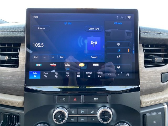 Used 2024 Ford Expedition Max Limited image 14