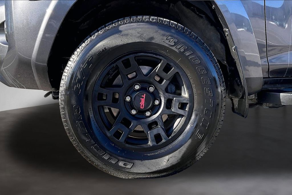 Used 2023 Toyota 4Runner SR5 Premium w/ Moonroof Package image 34