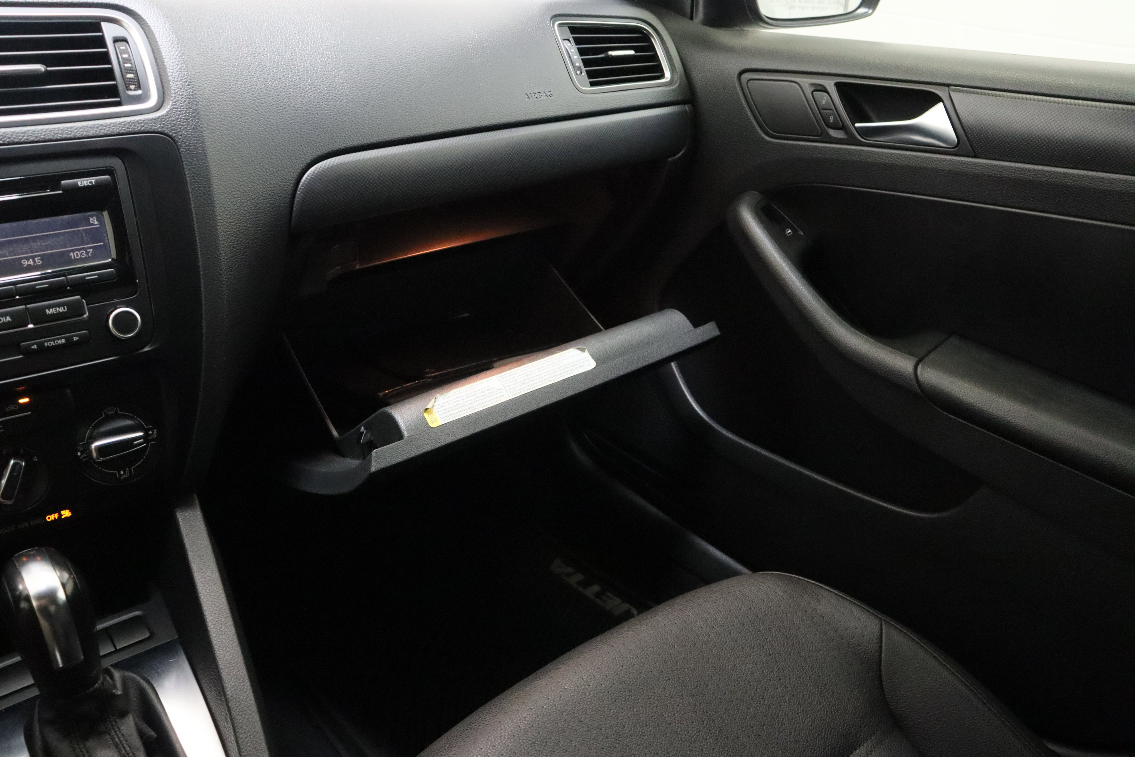 Used 2012 Volkswagen Jetta SE image 19