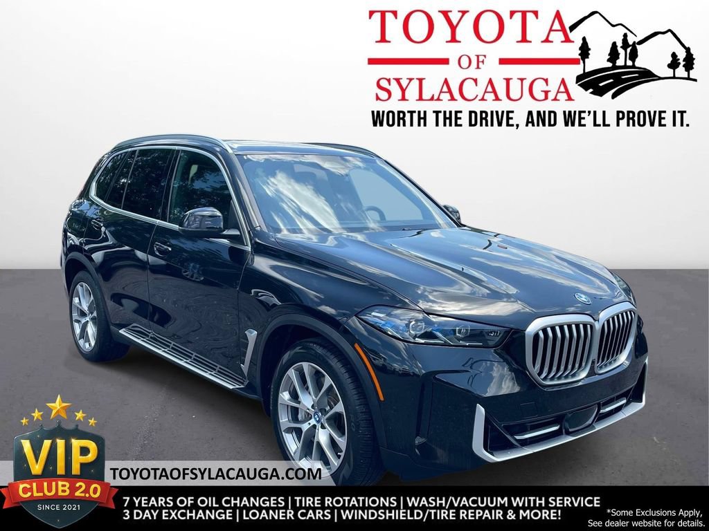 Used 2025 BMW X5 xDrive50e AWD/4WD image 1