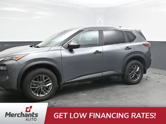 Used 2023 Nissan Rogue S AWD/4WD image 3