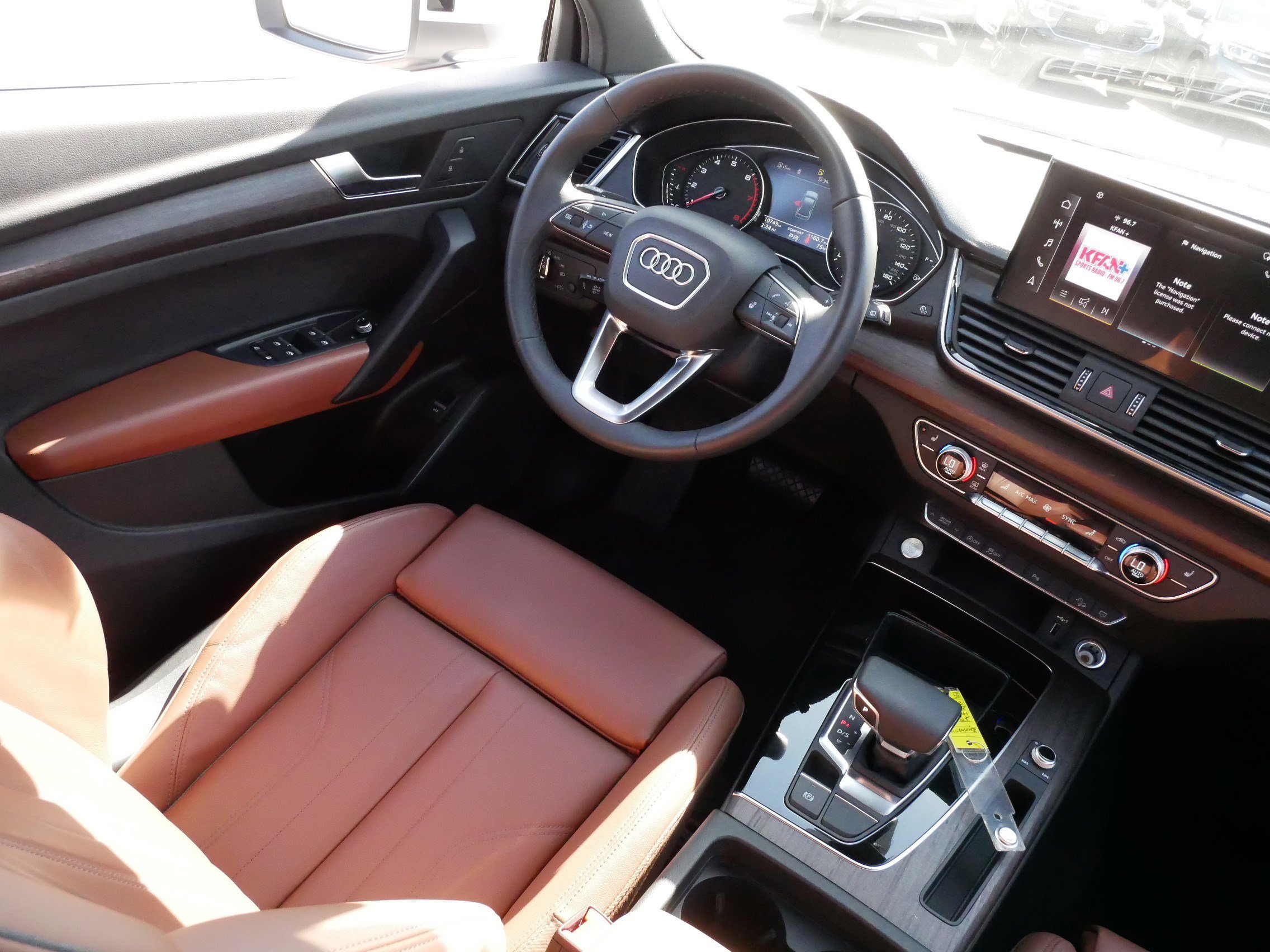 Used 2025 Audi Q5 2.0T Premium image 10