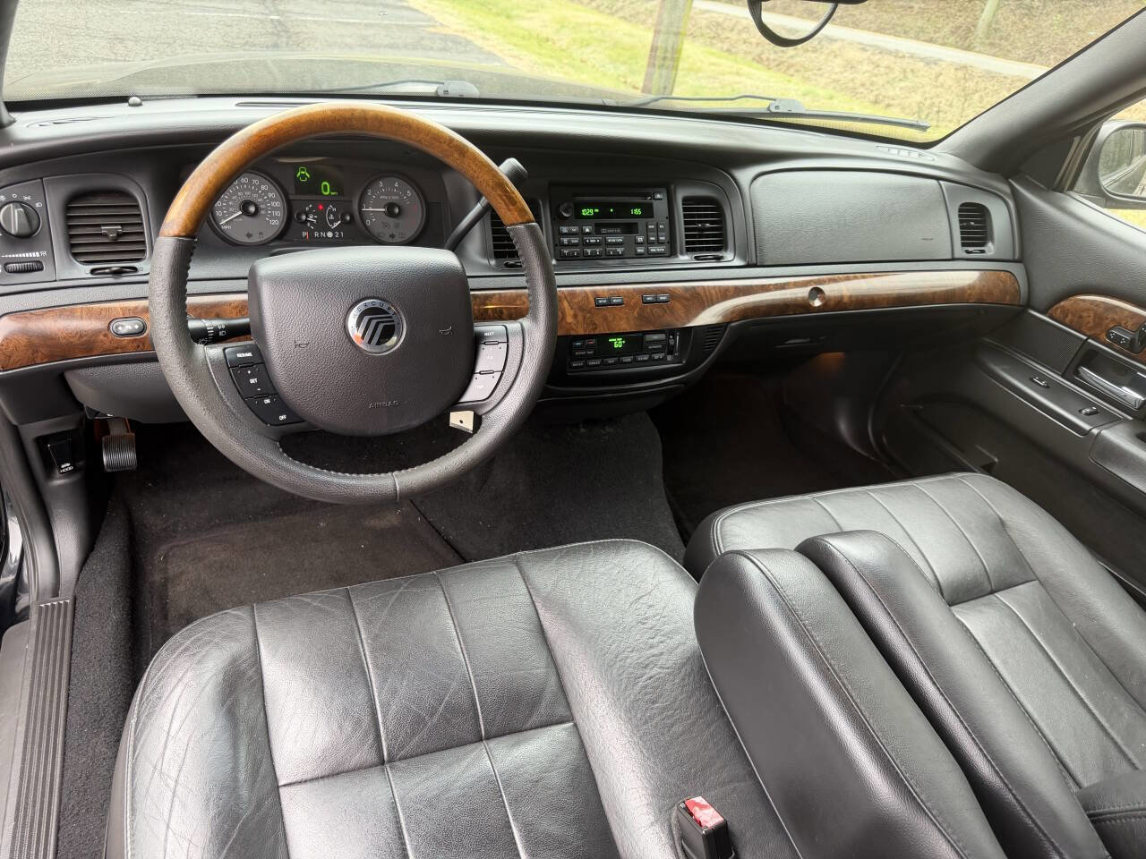 Used 2008 Mercury Grand Marquis LS image 17