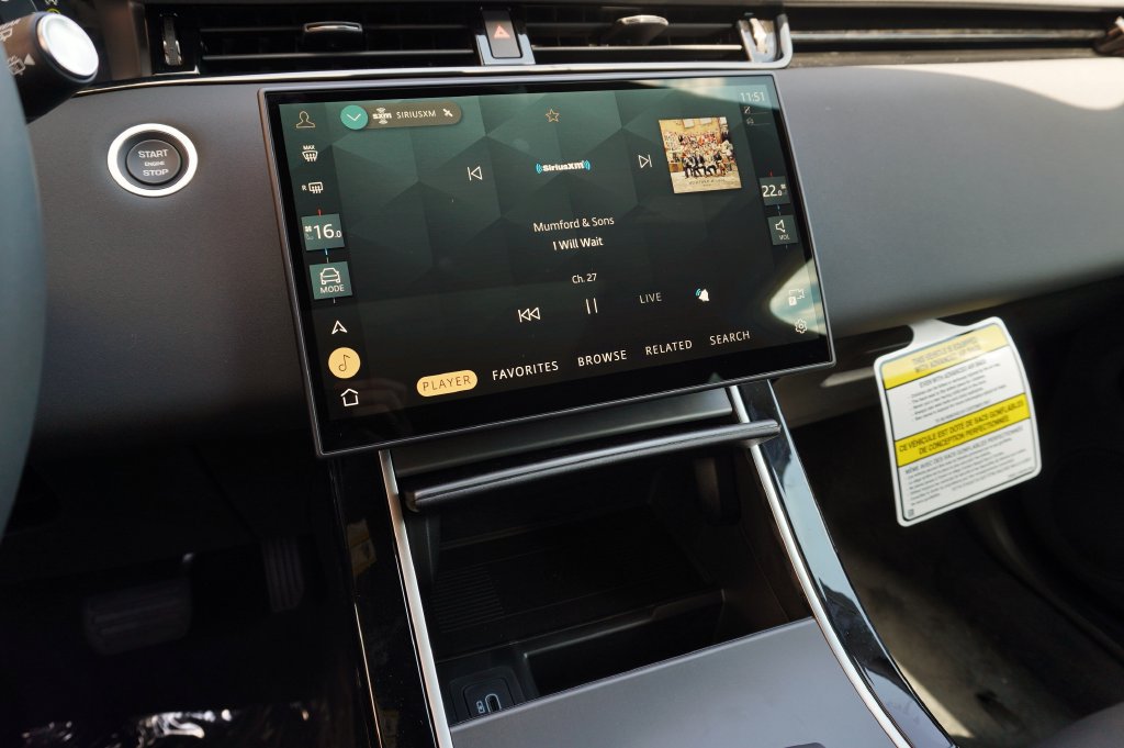 New 2026 Land Rover Range Rover Evoque S AWD/4WD image 18
