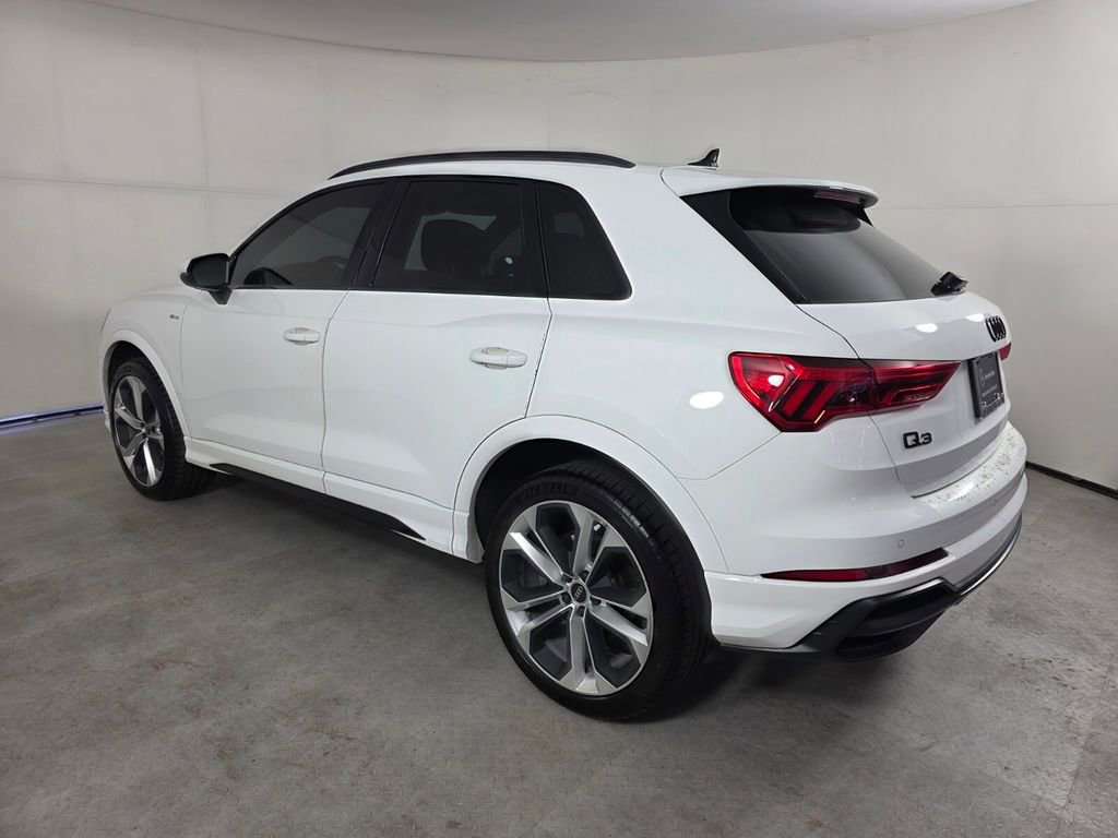 Used 2021 Audi Q3 2.0T Premium w/ Convenience Package image 6