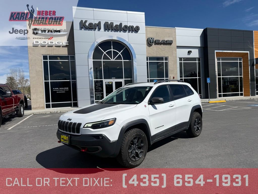 Used 2019 Jeep Cherokee Trailhawk w/ Comfort/Convenience Group