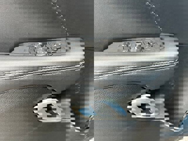 Used 2023 Dodge Challenger R/T Scat Pack w/ Plus Package image 16