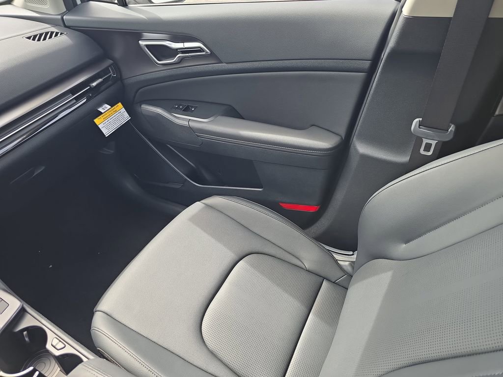 New 2026 Kia Sportage EX image 16