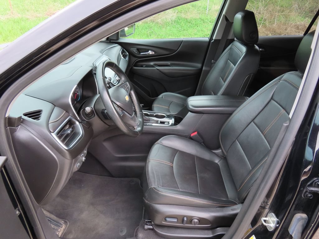 Used 2023 Chevrolet Equinox Premier AWD/4WD image 26