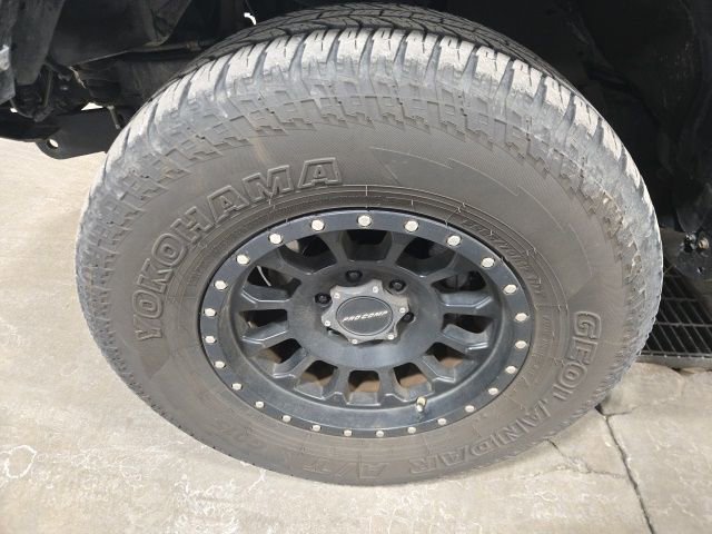 Used 2018 Toyota 4Runner SR5 image 10