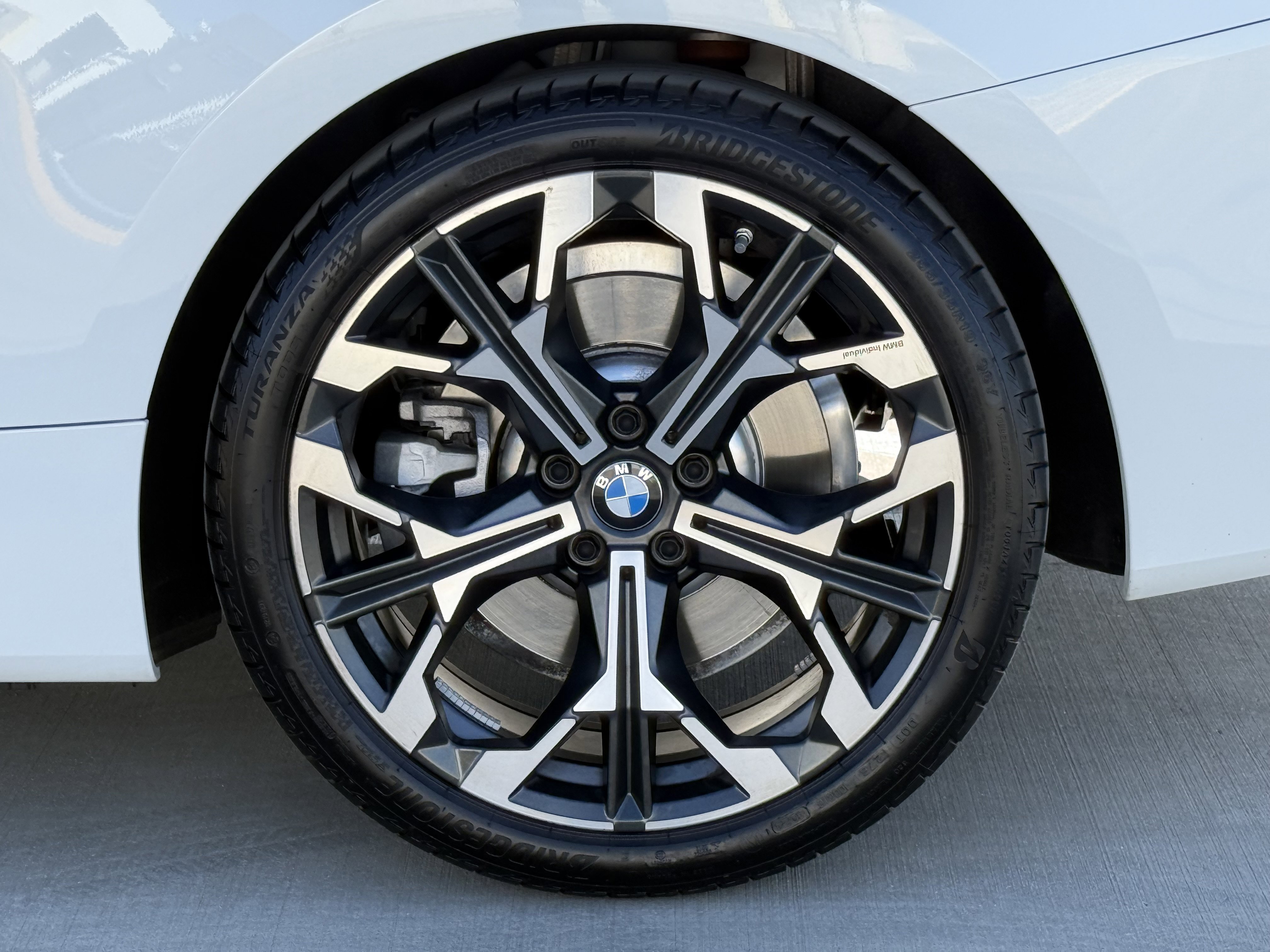 Used 2025 BMW 430i Coupe w/ Convenience Package image 14