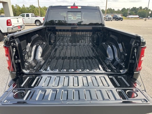New 2026 RAM 1500 4x4 Crew Cab image 42