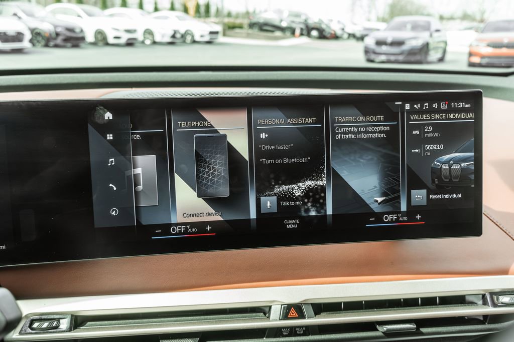 Used 2023 BMW iX xDrive50 w/ Premium Package image 24