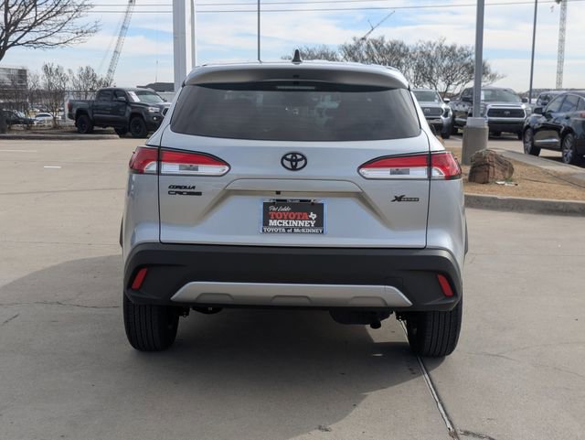Used 2025 Toyota Corolla Cross L image 7