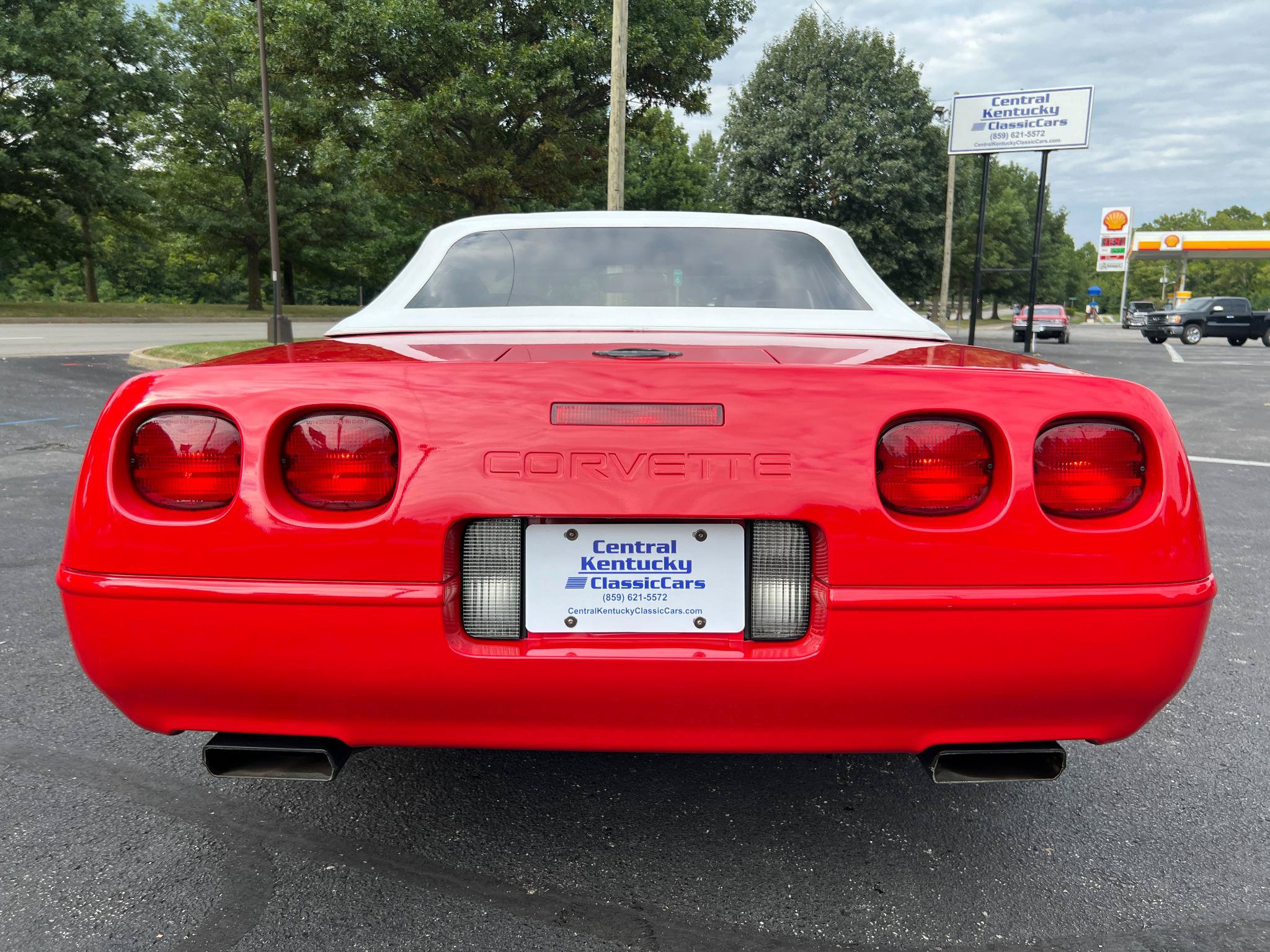 Used 1992 Chevrolet Corvette Convertible RWD image 16
