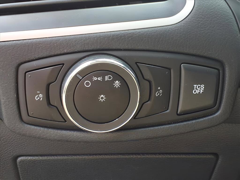 Used 2024 Ford Edge SEL w/ Class II Trailer Tow Package image 23