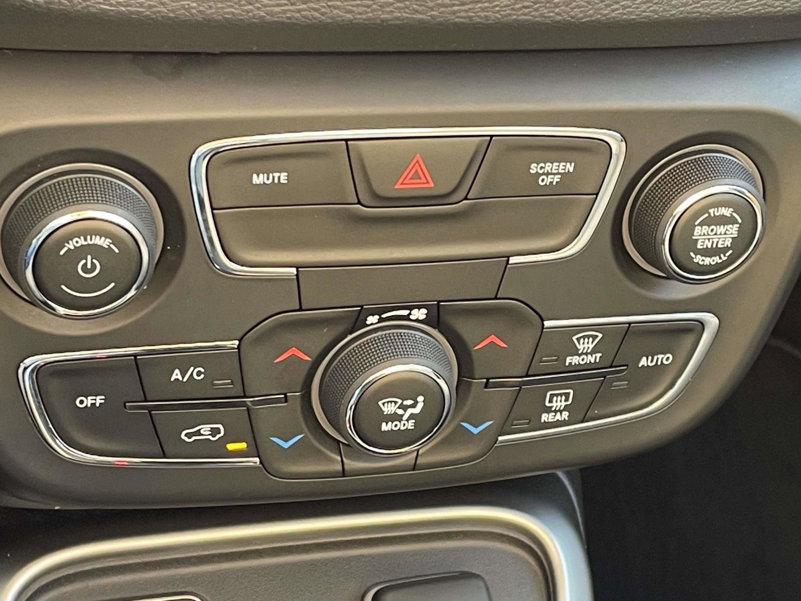 Used 2019 Jeep Compass Sport image 16