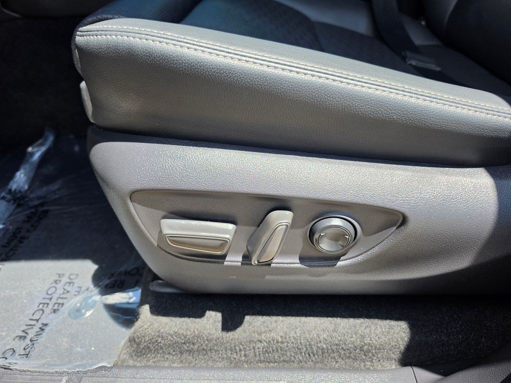 Used 2024 Toyota Land Cruiser w/ Premium Package AWD/4WD image 9