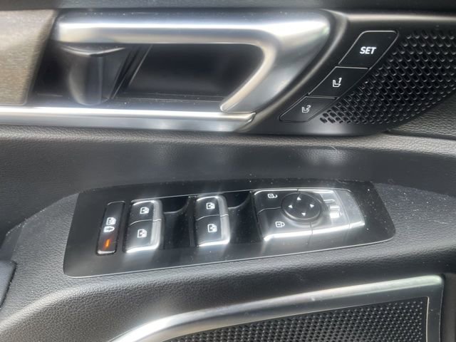 Used 2022 Kia Telluride SX w/ Nightfall Edition Package image 18