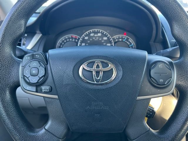 Used 2012 Toyota Camry LE FWD image 23
