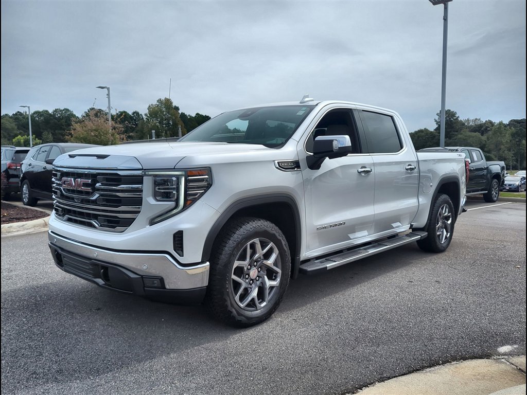 Certified 2023 GMC Sierra 1500 SLT w/ SLT Premium Package image 1