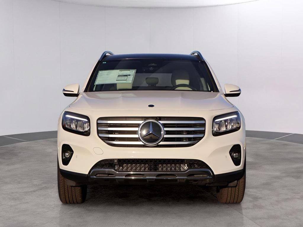New 2026 Mercedes-Benz GLB 250 4MATIC image 2