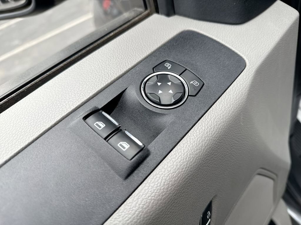 Used 2020 Ford F350 XLT image 13