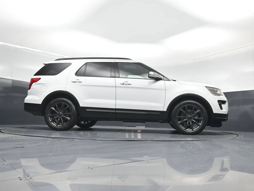 Used 2019 Ford Explorer XLT w/ Equipment Group 202A FWD image 42