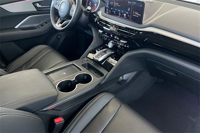 Certified 2025 Acura MDX w/ Technology Package image 18